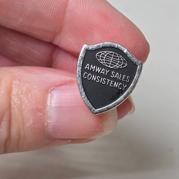 Amway Sales Consistency Lapel Pin Vintage Shield Award Pinback Tie Tack Business - Picture 8 of 10
